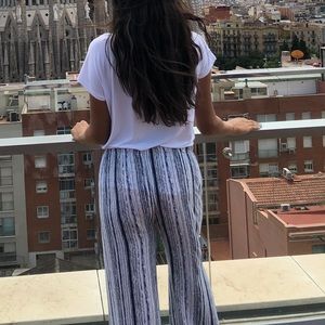 SUPER CUTE FLOWY PANTS